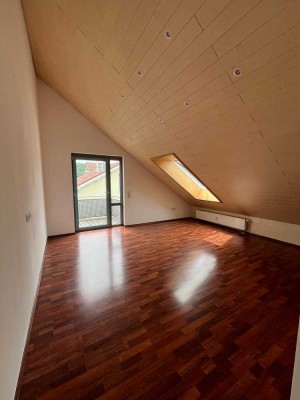 Ansprechende 5-Raum-Dachgeschosswohnung in Mühlacker