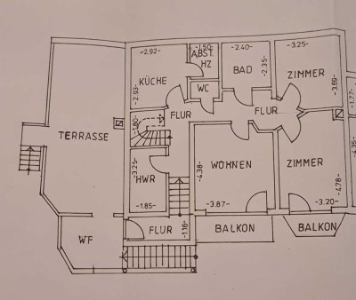 Erstbezug nach Sanierung mit Balkon und EBK: Schöne 6-Zimmer-Wohnung mit geh. Innenausstattung