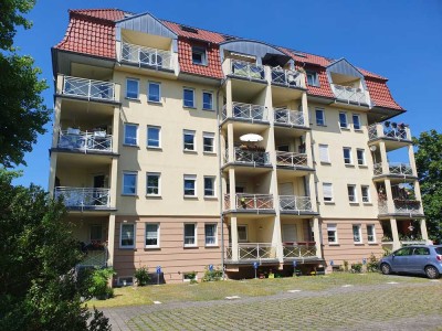 Helle und gepflegte 2-Raum-Wohnung mit Balkon