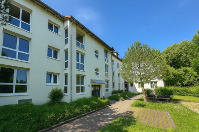 *KAPITALANLAGE* Schicke 2 1/2 Zimmer-Dachterrassenwohnung in bevorzugter Lage