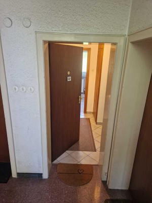 Helle 1-Zimmer-Wohnung mit Balkon in Top-Lage – Vollmöbliert & frei ab September