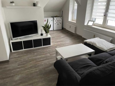 Geschmackvolle 1-Zimmer-DG-Wohnung in Barmstedt
