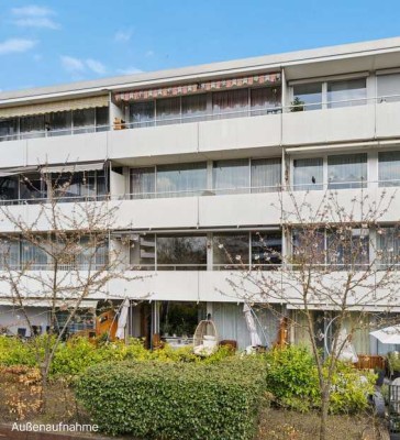 Frisch saniert: Helle 3-Zimmer-Wohnung mit Loggia direkt am Schloßpark Kerpen-Türnich
