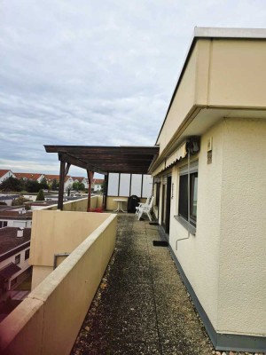 Elegantes Penthouse mit großer Dachterrasse in Bietigheim-Bissingen