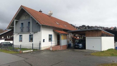 Haushälfte m. Carport in Lindberg bei Zwiesel zu vermieten