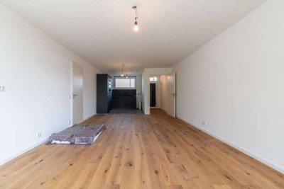 NEU MODERNISIERTE 3-ZIMMER WOHNUNG MIT AUFZUG UND SONNENBALKON +PROVISIONSFREI+