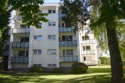 Helle 2-Zimmer Wohnung mit Balkon in Bad Homburg vor der Höhe