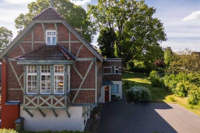 Charmantes Fachwerk-Anwesen mit großem Garten und Möglichkeit zum Mehrgenerationenwohnen