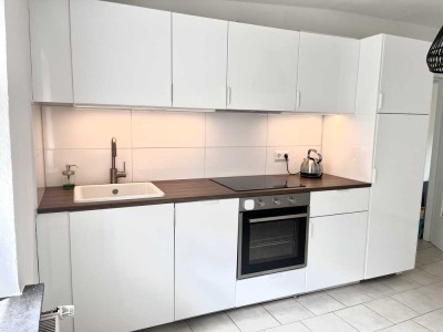 Helle 1-Zimmer-Wohnung mit EBK in Oberhausen Marienviertel