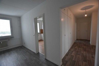 3-Zimmer-Wohnung + Gäste-WC + Balkon + optional Garagenstellplatz in Bad Schwartau OTTO STÖBEN GmbH