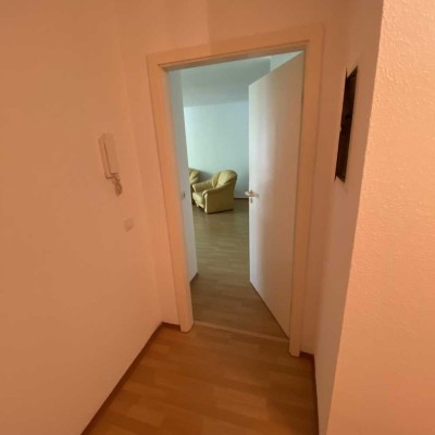 Exklusive, sanierte 2-Zimmer-Wohnung mit EBK in Zeitz