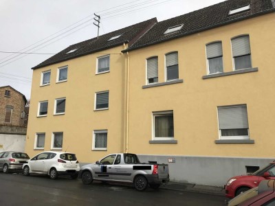 Modernisierte 2-Zimmer-Wohnung in Wiesbaden Erbenheim