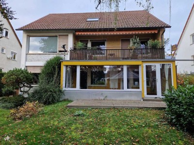 12.0-Zimmer Mehrfamilien-Haus in bester Lage