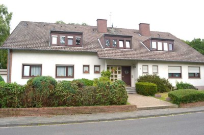 Mehrfamilienhaus in verkehrsberuhigter Lage! Eine Wohnung frei!