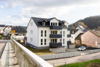 Modernes Wohnen mit herrlichem Blick auf die Sauer in Langsur - Nähe Wasserbillig