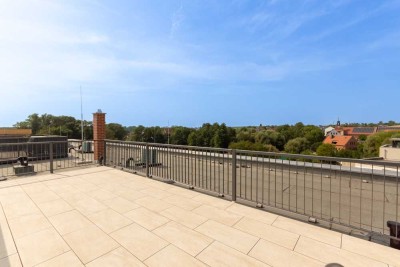 Traumwohnung - Große Dachterrasse mit Weitblick | Loggia | Offene Küche | Fußbodenheizung | Aufzug