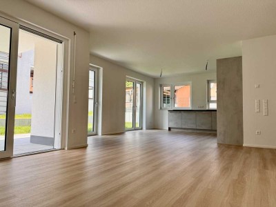 Neubauwohnung mit 3 Zimmern, Terrasse und hochwertiger Einbauküche
