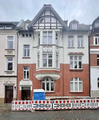 Elegante 4-Zimmer Wohnung mit Balkon im 2. OG in Bielefeld-Innenstadt