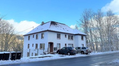 Gut geschnittene 3-Zimmer-Wohnung mit Gemeinschaftsgarten und Stellplatz in Jünkerath zu vermieten