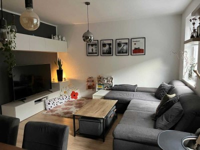 Helle 3,5-Zimmer-Wohnung mit Balkon in Duisburg Neudorf im 1.OG