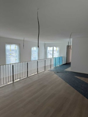 Sonnige Penthouse-Wohnung mit Galerie am Hafen Graf Bismarck, Gelsenkirchen