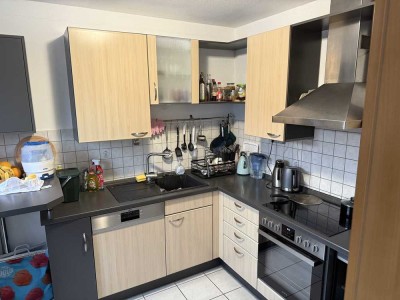 Lichtdurchflutete Maisonette-Wohnung mit Tiefgaragenplatz – stilvoll wohnen auf zwei Etagen!
