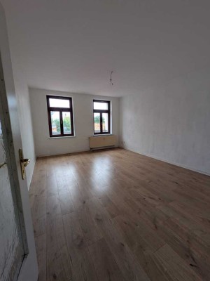 2-Zimmer-Wohnung ab sofort zu vermieten