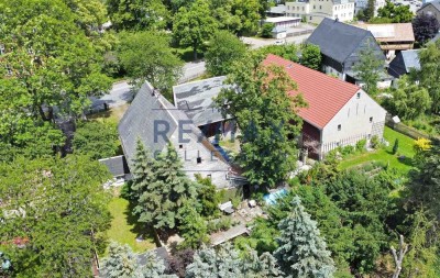 3-Seiten-Hof mit großem Grundstück in Rußdorf