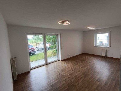 Terrassenwohnung mit 2 Zimmern & eigenem TG-Stellplatz