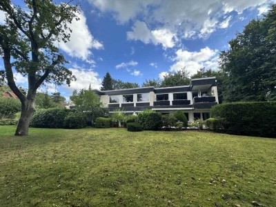 Repräsentatives Wohnen auf Parkgrundstück am Alsterlauf im schönen Wellingsbüttel