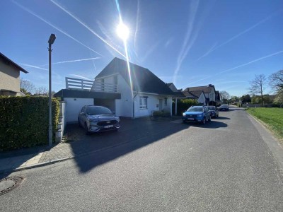 Freistehendes Einfamilienhaus in Bergheim-Hüchelhoven