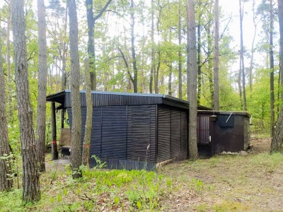 SCHÖNER BUNGALOW AM BEETZSEE ZU VERKAUFEN! NUR 100 METER BIS ZUM SEE! MIT ABGESCHLOSSENEM KANUPLATZ!