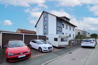 Attraktives Mehrfamilienhaus mit drei Wohneinheiten in Lonnerstadt