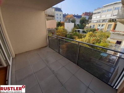 Lichtdurchflutete Eckwohnung mit Freifläche und Grünblick | befristet vermietet