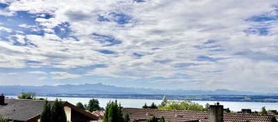 2,5-Zimmer-Wohnung mit traumhaftem See- und Bergblick - Teilmöbliert