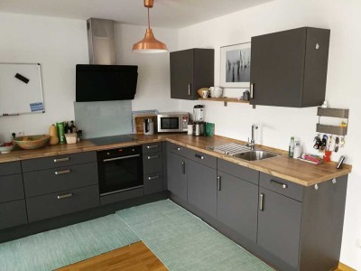 Sehr schöne 5-Zimmer Wohnung mit 2 Balkone