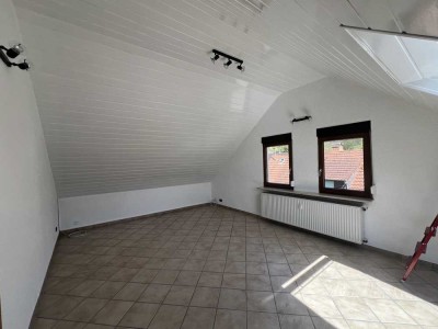 Geschmackvolle, vollständig renovierte 5-Raum-Wohnung in Hirschhorn