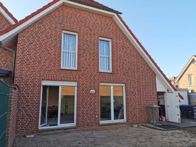 4-Zimmer-Doppelhaushälfte mit geh. Innenausstattung und EBK in Ibbenbüren
