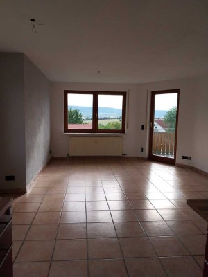 Schöne 3,5-Zimmer-Wohnung mit Einbauküche in Güglingen- Frauenzimmern