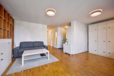 Möblierte Stilvolle 1,5-Zimmer-Wohnung mit Einbauküche in Köln Kalk