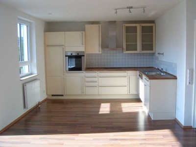 Helle, gepflegte 2,5-Zimmer-Wohnung mit EBK in Tübingen-Derendingen