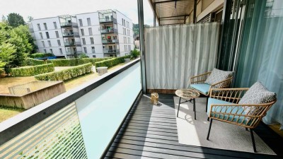* Vollmöbliertes super schönes 2-Zi-Apartment mit Loftcharakter, XXL-Balkon + Aufzug * Top zentral *