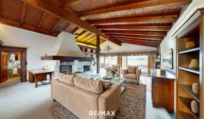 NEUER PREIS!!!!Rustikal. Großzügig. Besonders. Familienwohnung in den Tiroler Alpen!