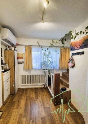 Charmante Maisonette in Innsbruck: 2 Zimmer, Balkon &amp; Stellplatz!