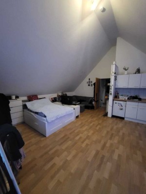 Einzimmerwohnung 35m² - stadtnah und naturnah zugleich