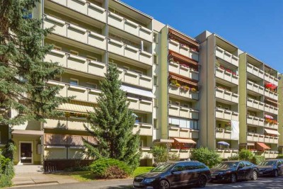 Renovierte 3-Raum-Wohnung mit Balkon!