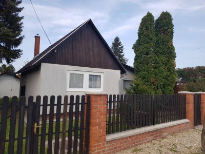 Eine Stunde von Wien, Sopron-Tomalom, Grundstück mit beziehbarem Haus