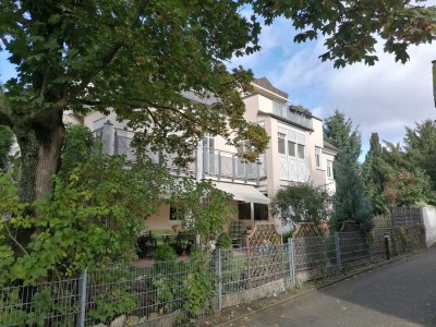 Elegante 4-Zimmer Wohnung mit Balkon in Radebeul