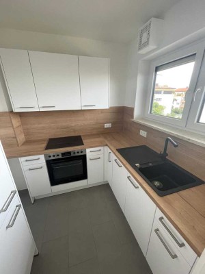 Frisch sanierte 1- Zimmer Wohnung in Germering mit EBK