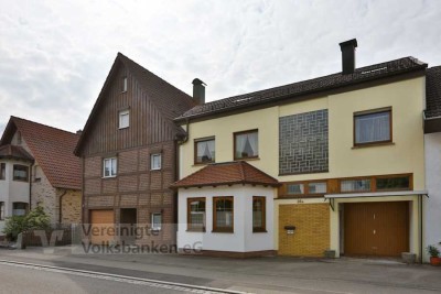 Zwei Häuser-Ein Zuhause: Großzügiges Doppelhausensemble mit Fachwerkcharme und massiver Wohnqualität